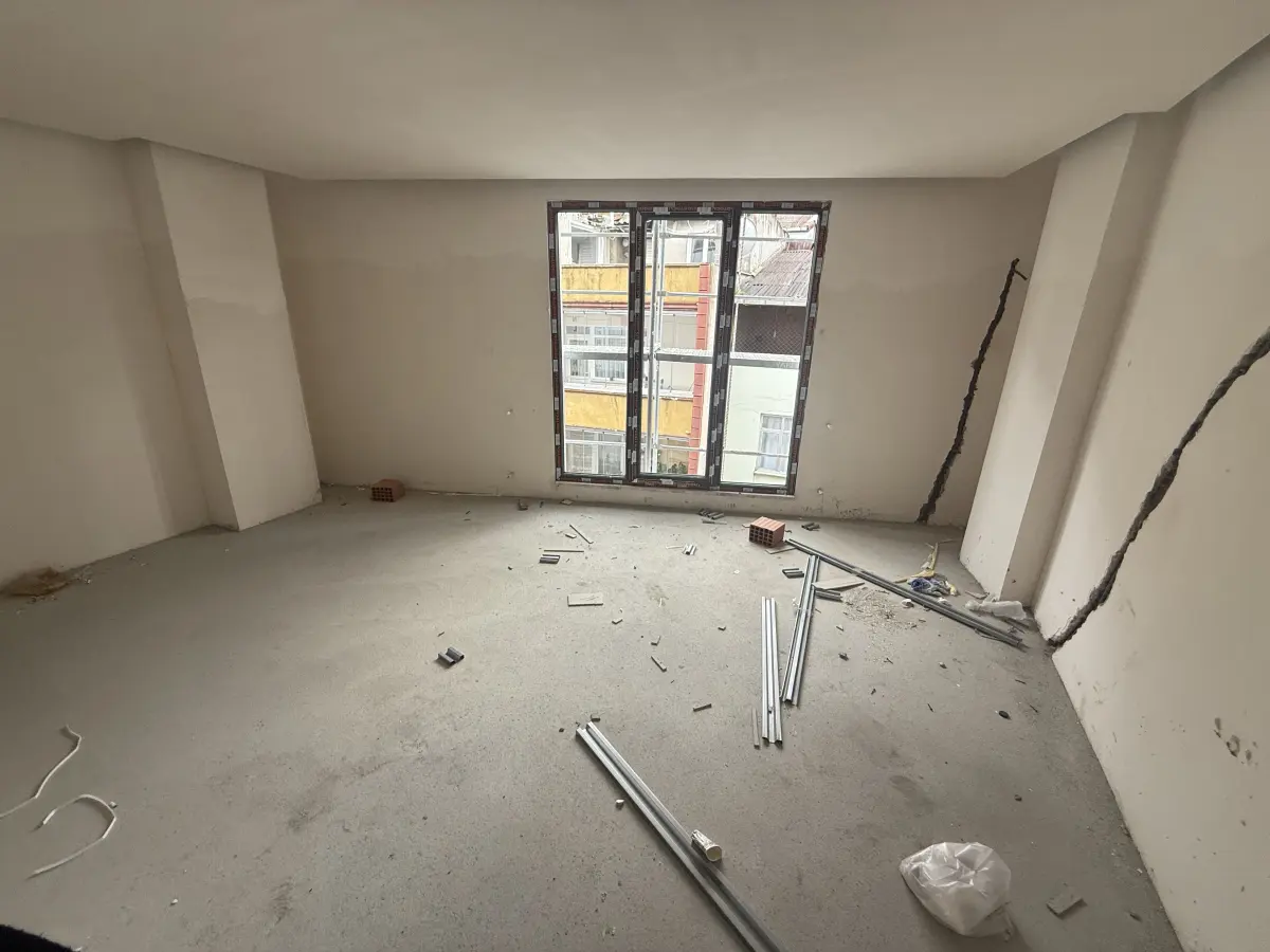 SULTANÇİFTLİĞİ MAHALLESİ 2+1 100 m2 3.KAT TRAMVAYA 2 dk SIFIR SATILIK DAİRE